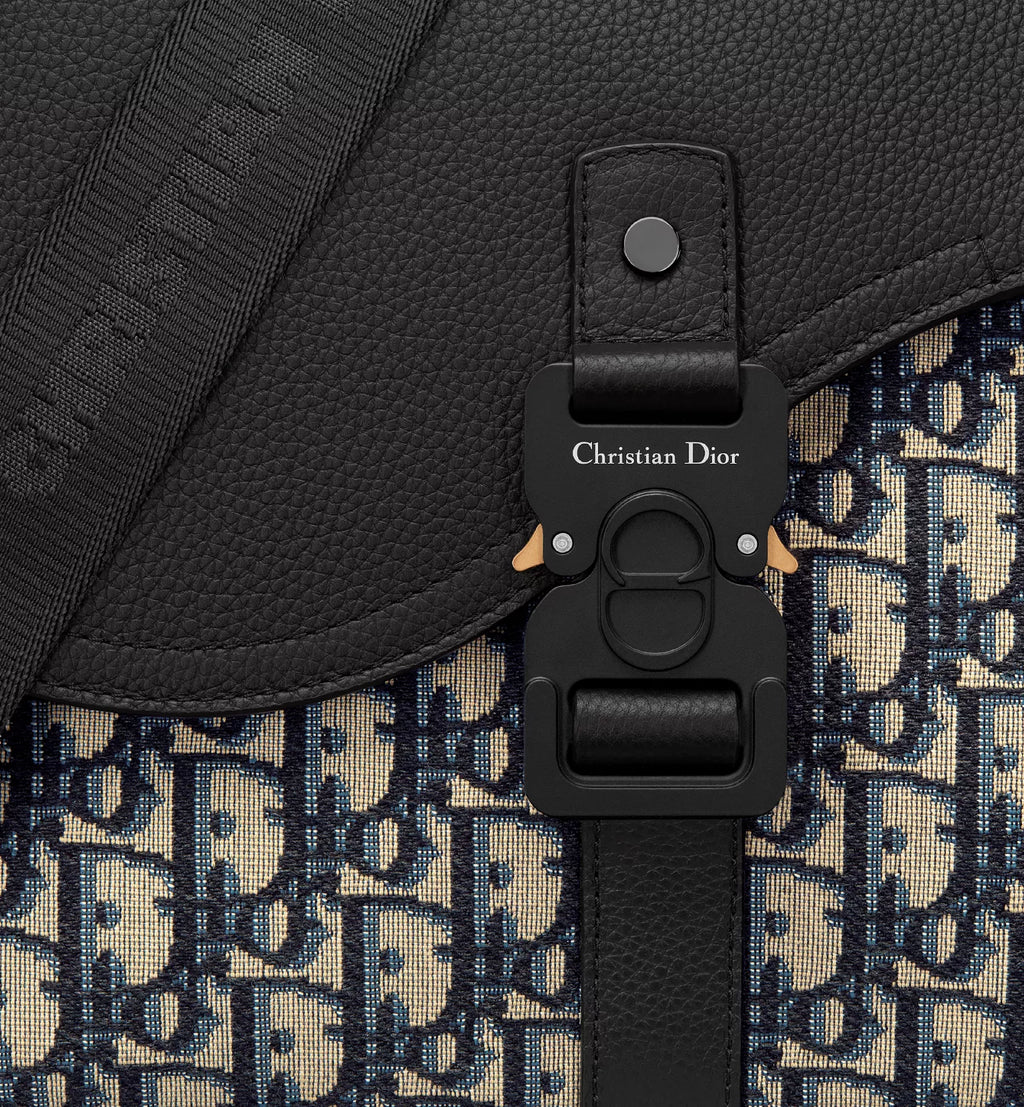 Medium Saddle Messenger Bag with Flap