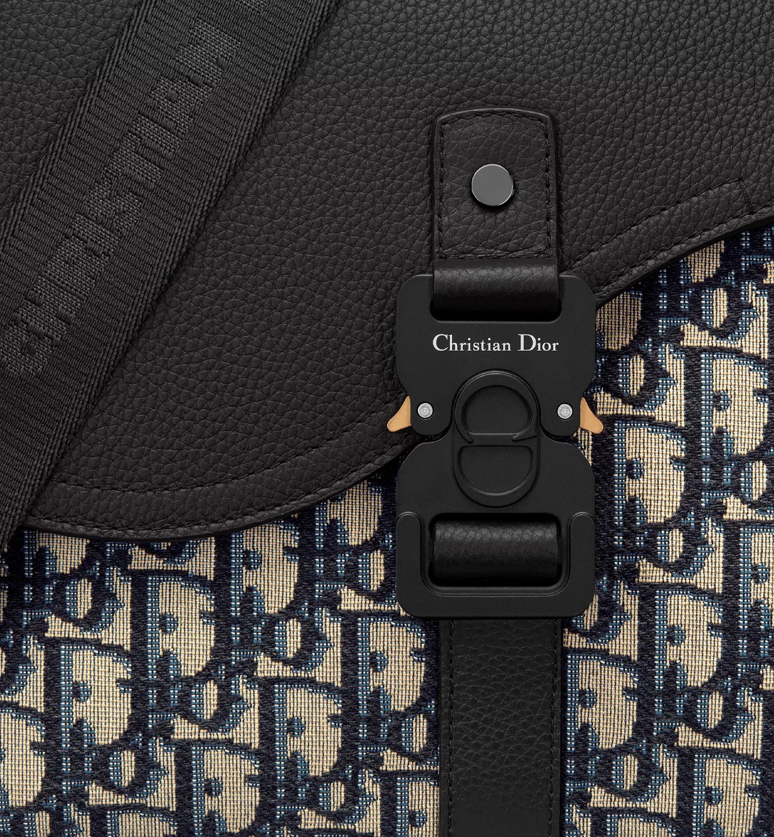 Medium Saddle Messenger Bag with Flap
