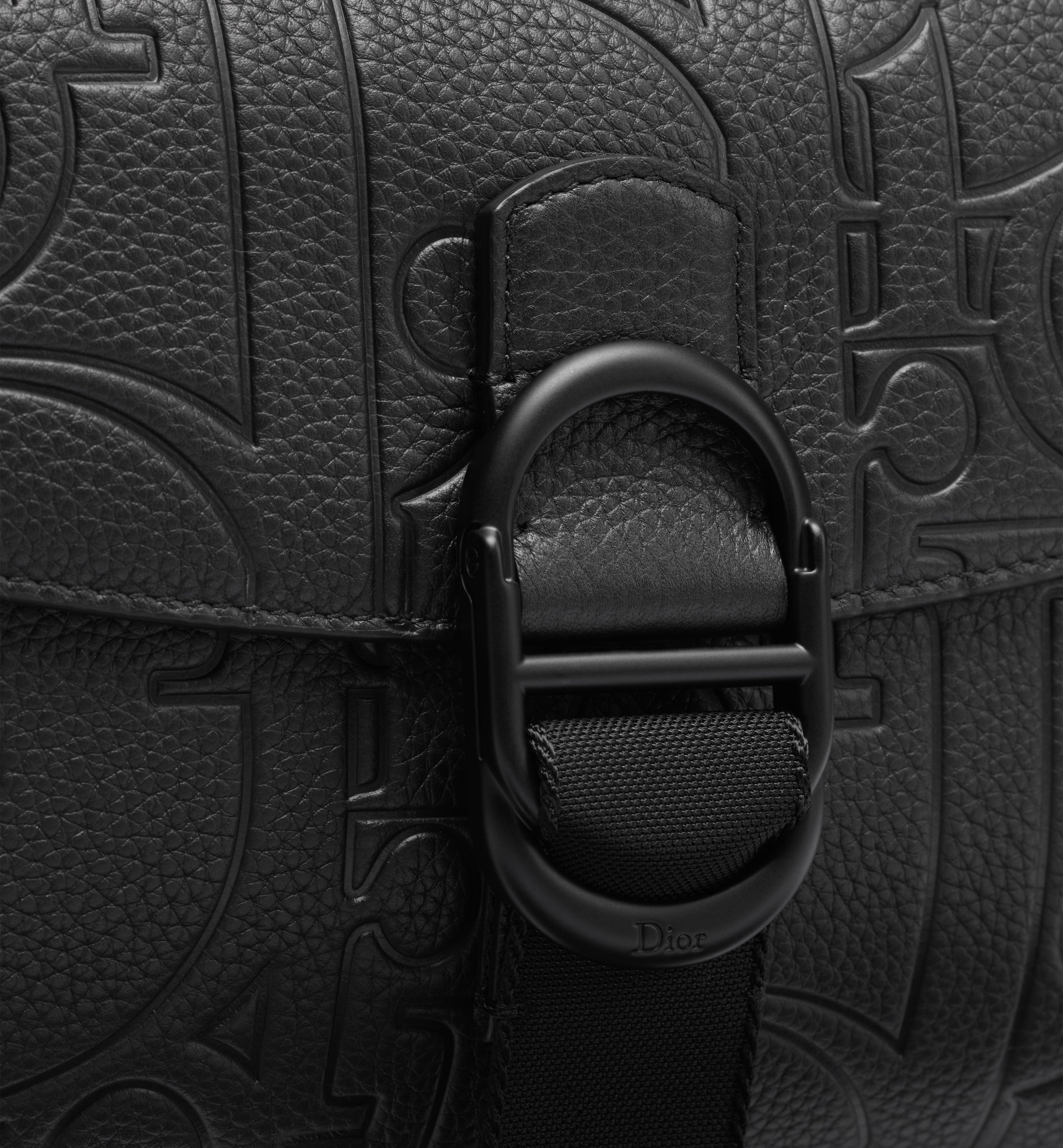 Dior Jett Zipped Messenger Bag