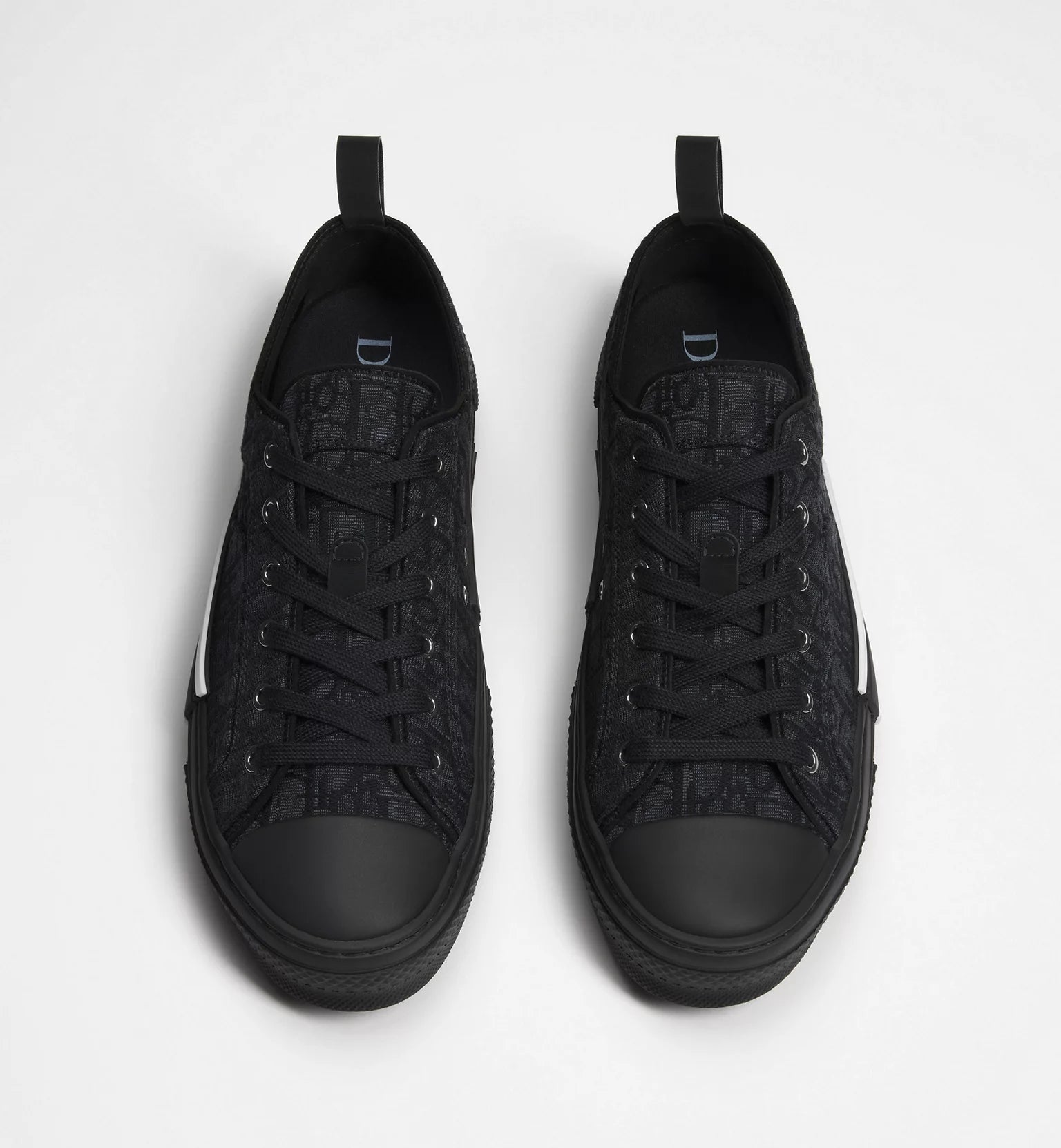 B23 League Low-Top Sneaker