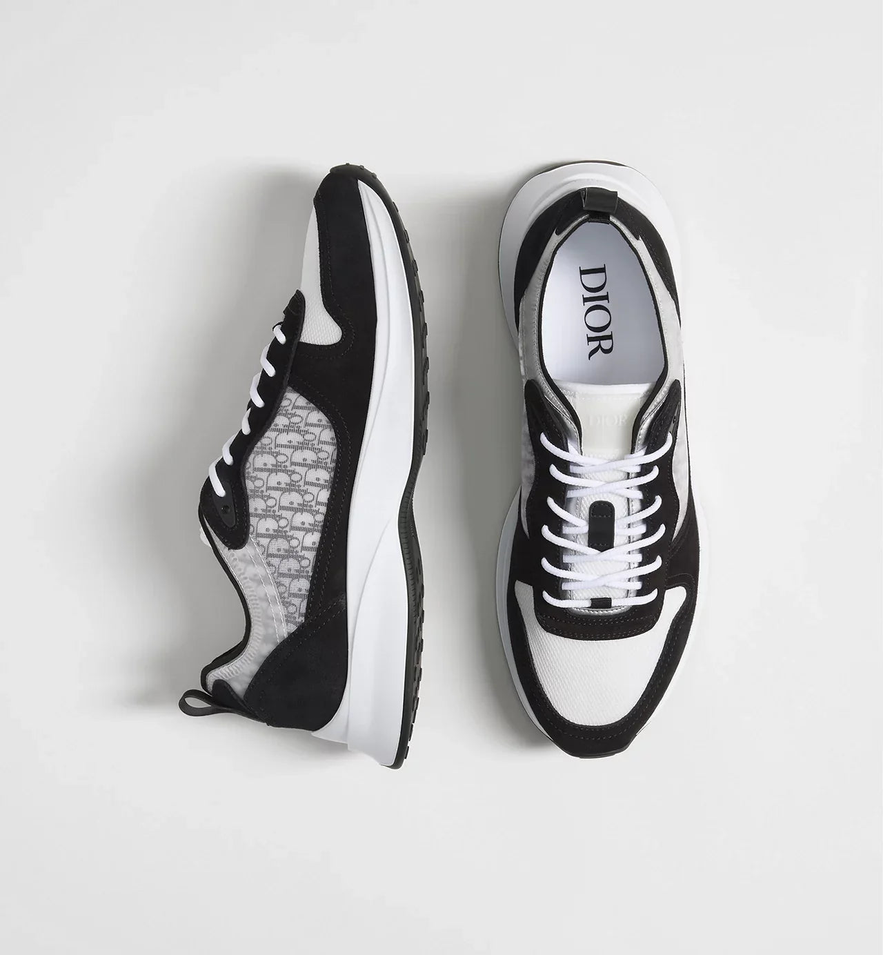 B25 Runner Sneaker