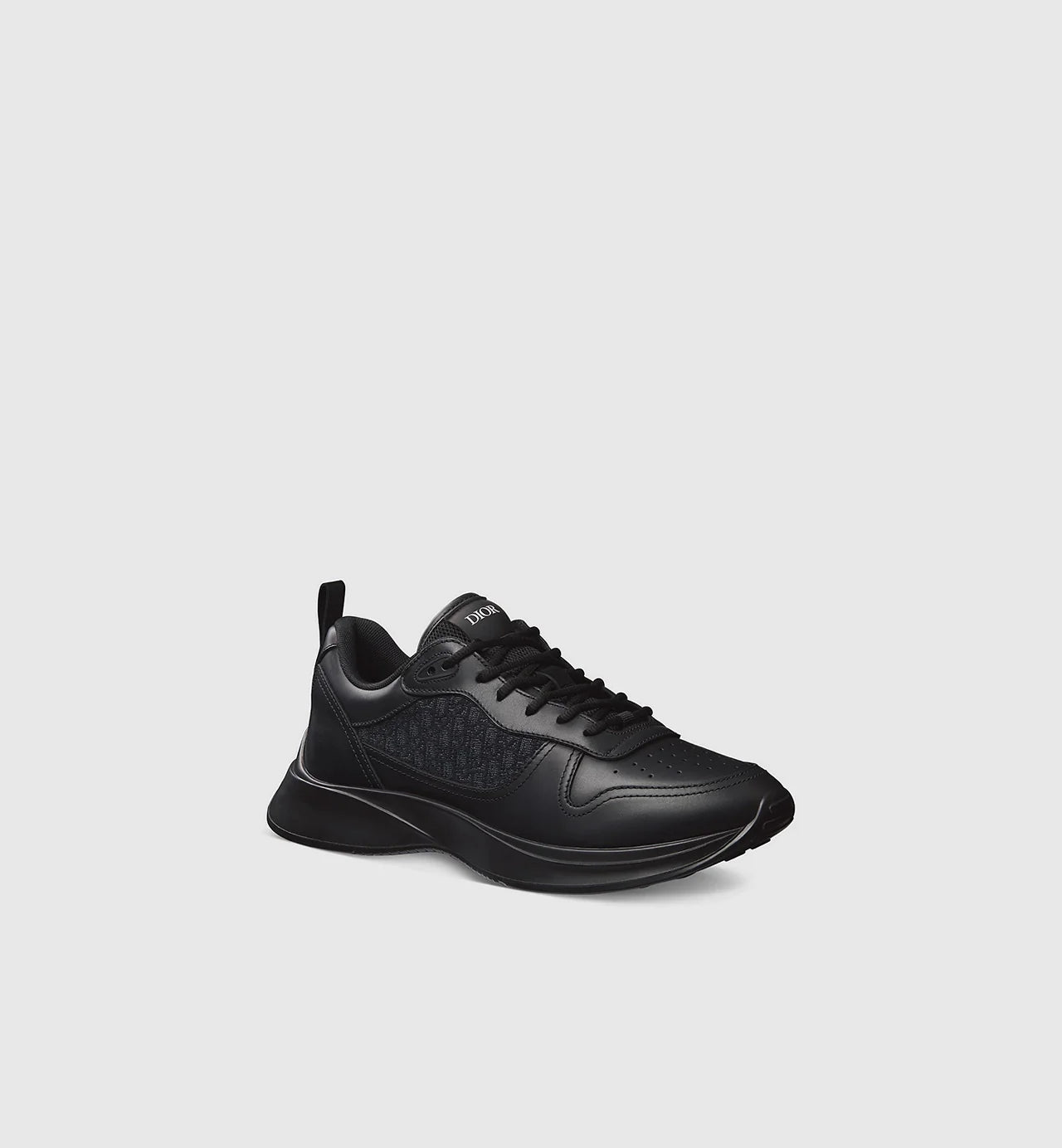 B25 Runner Sneaker
