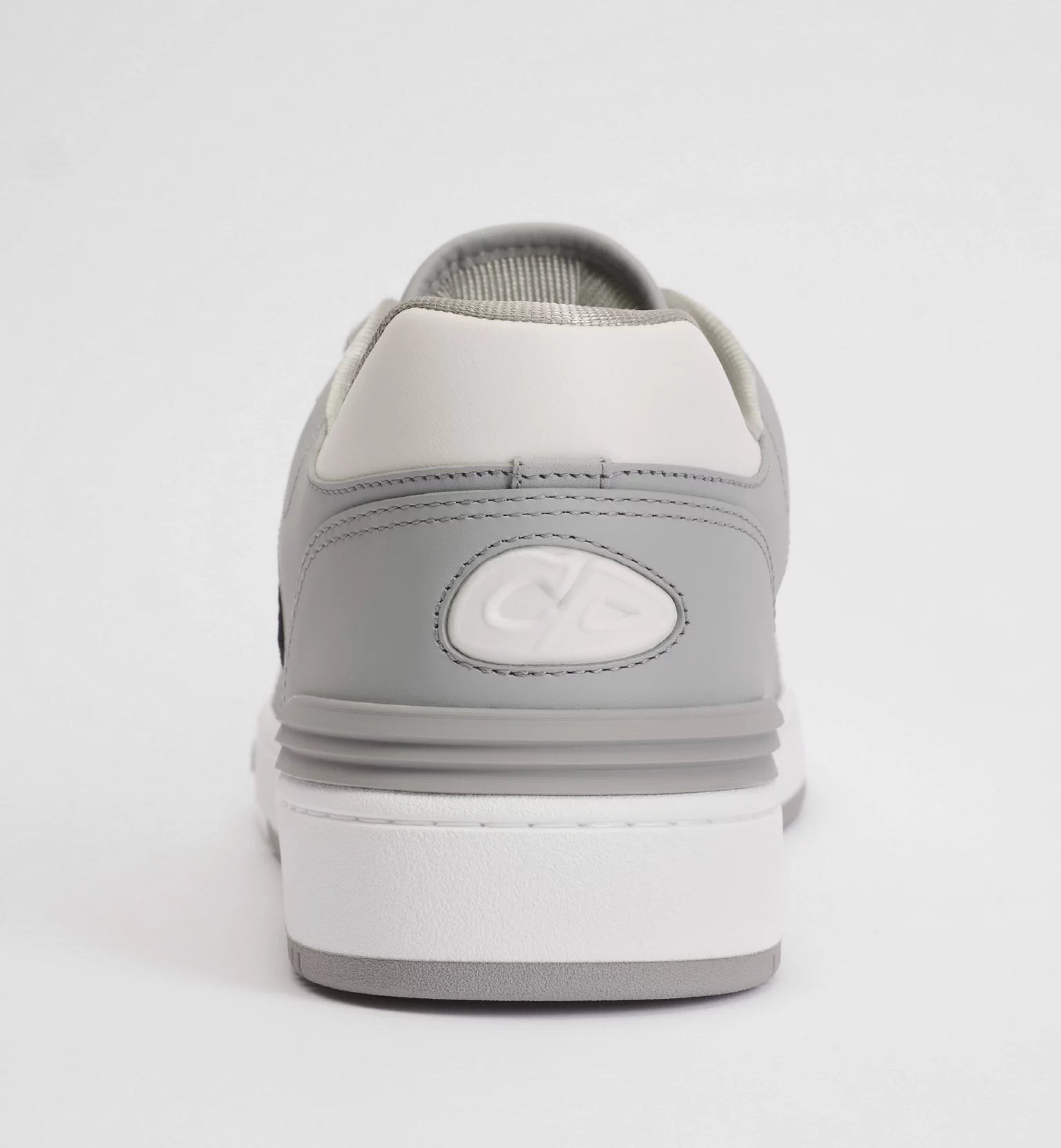 B57 Dribble Low-Top Sneaker