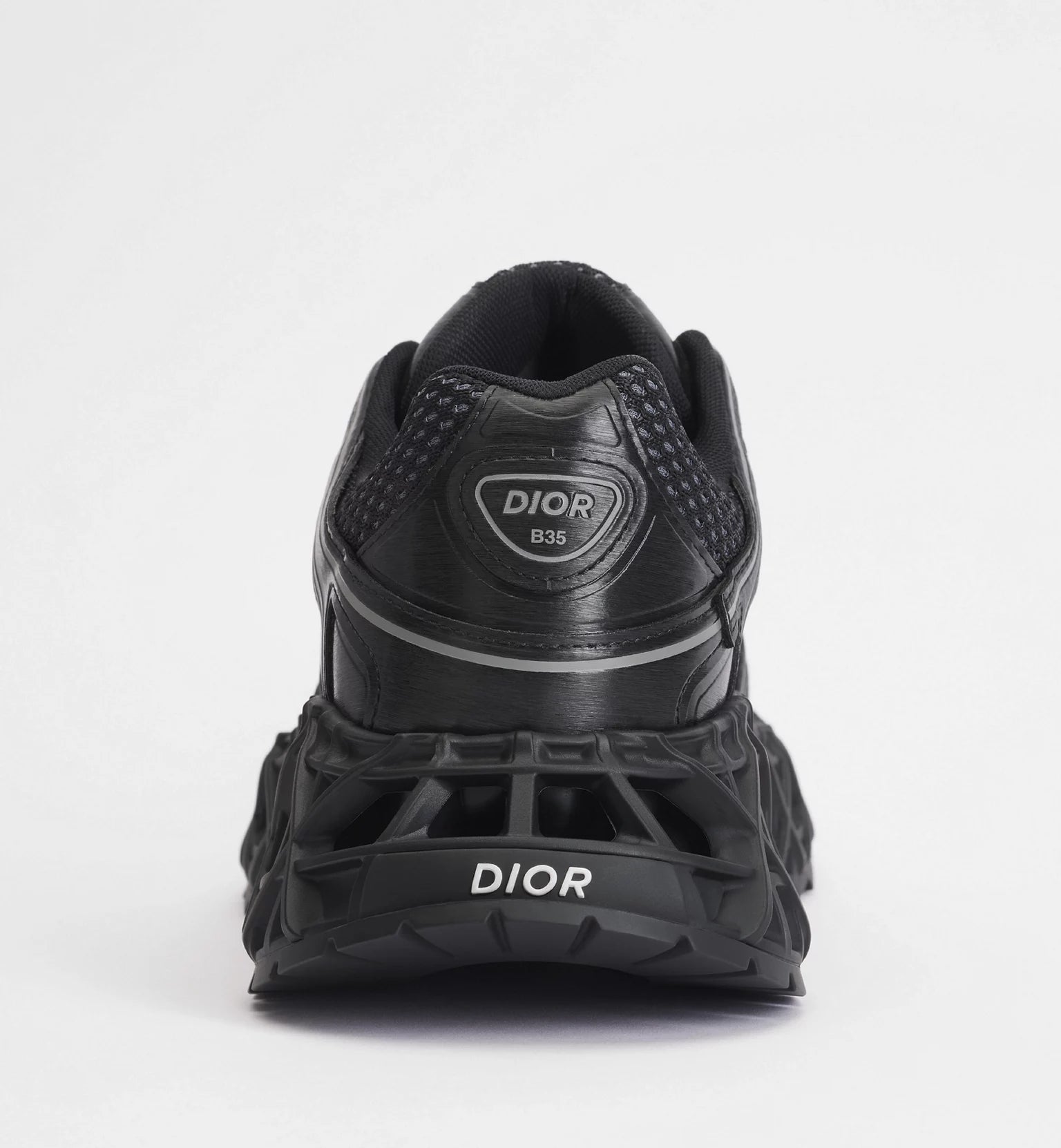 B35 NXXT Sneaker