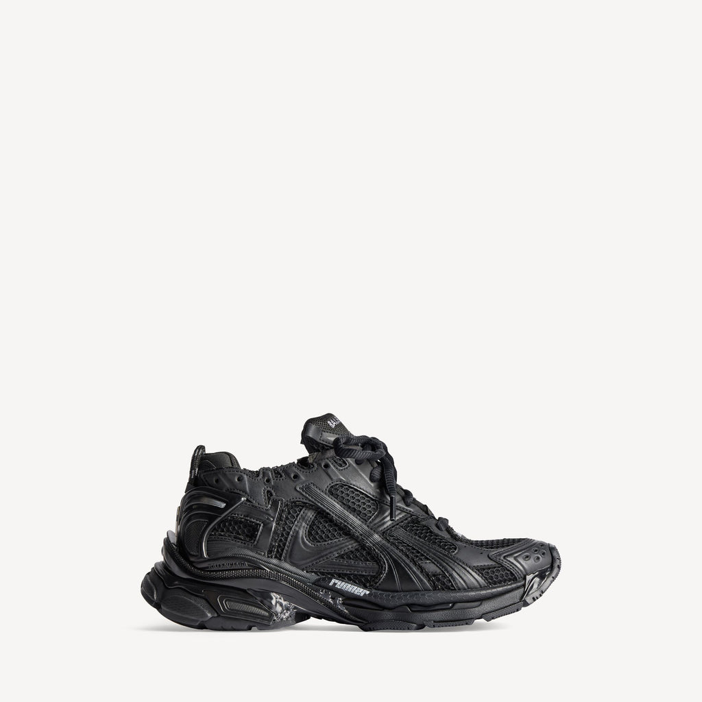 Men's Runner Trainers in Black