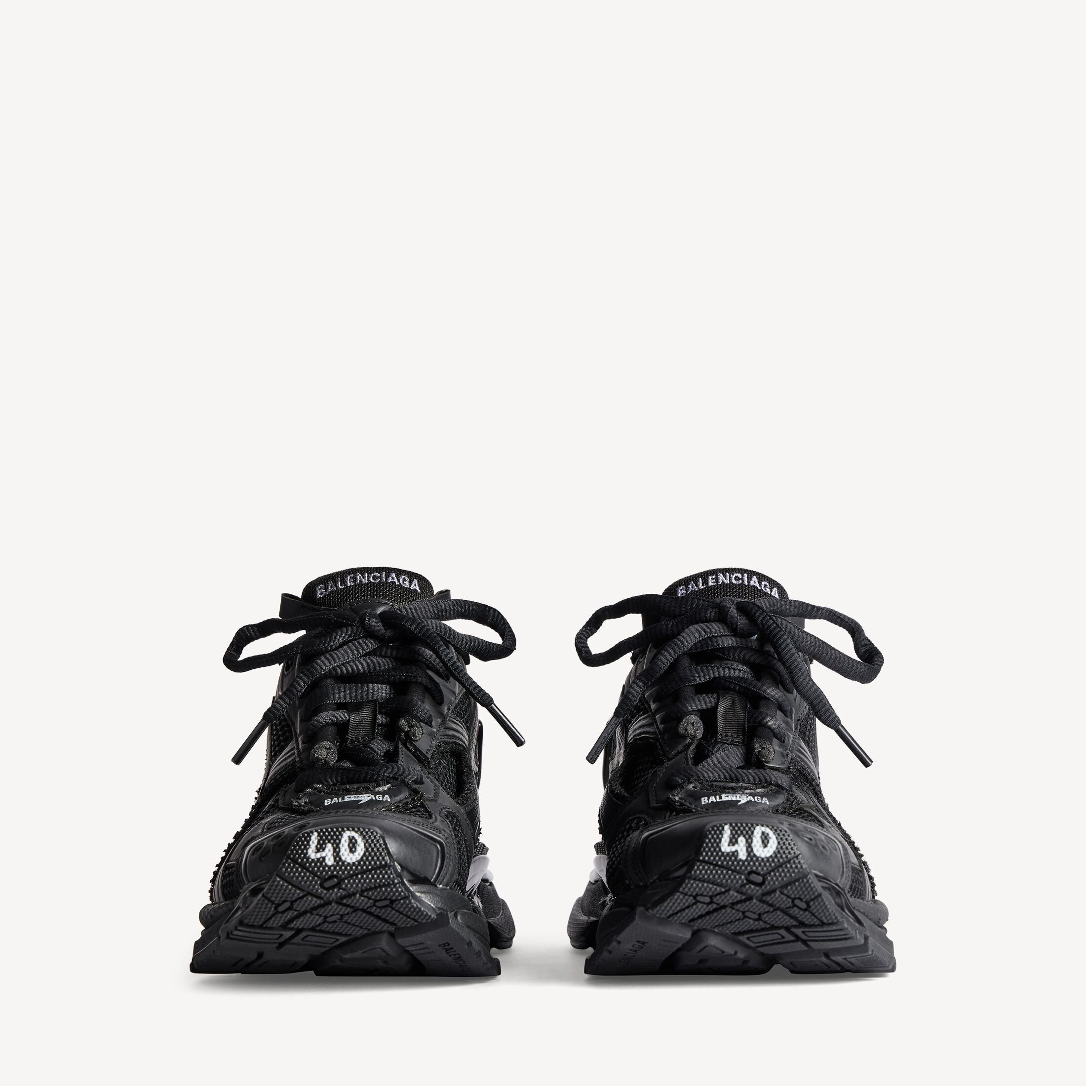 Men's Runner Trainers in Black