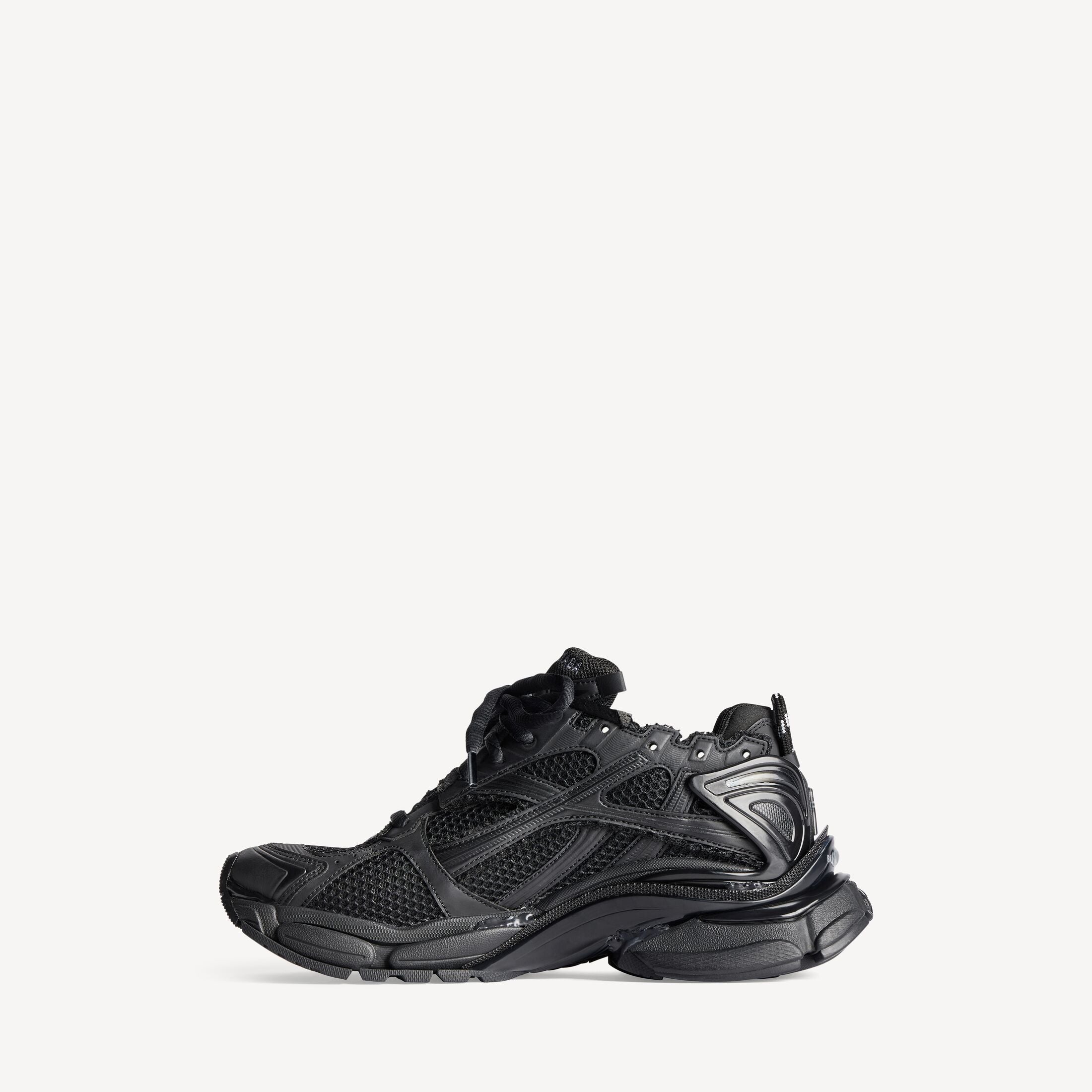 Men's Runner Trainers in Black