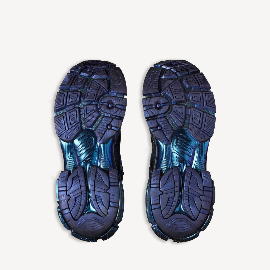Men's Runner Iridescent Trainers in Blue