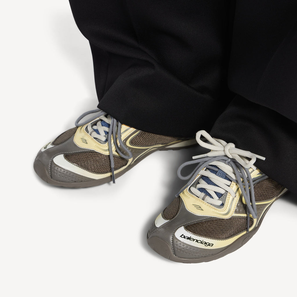 Men's Radar Gradient Lines Trainers in Brown/blue/yellow/grey