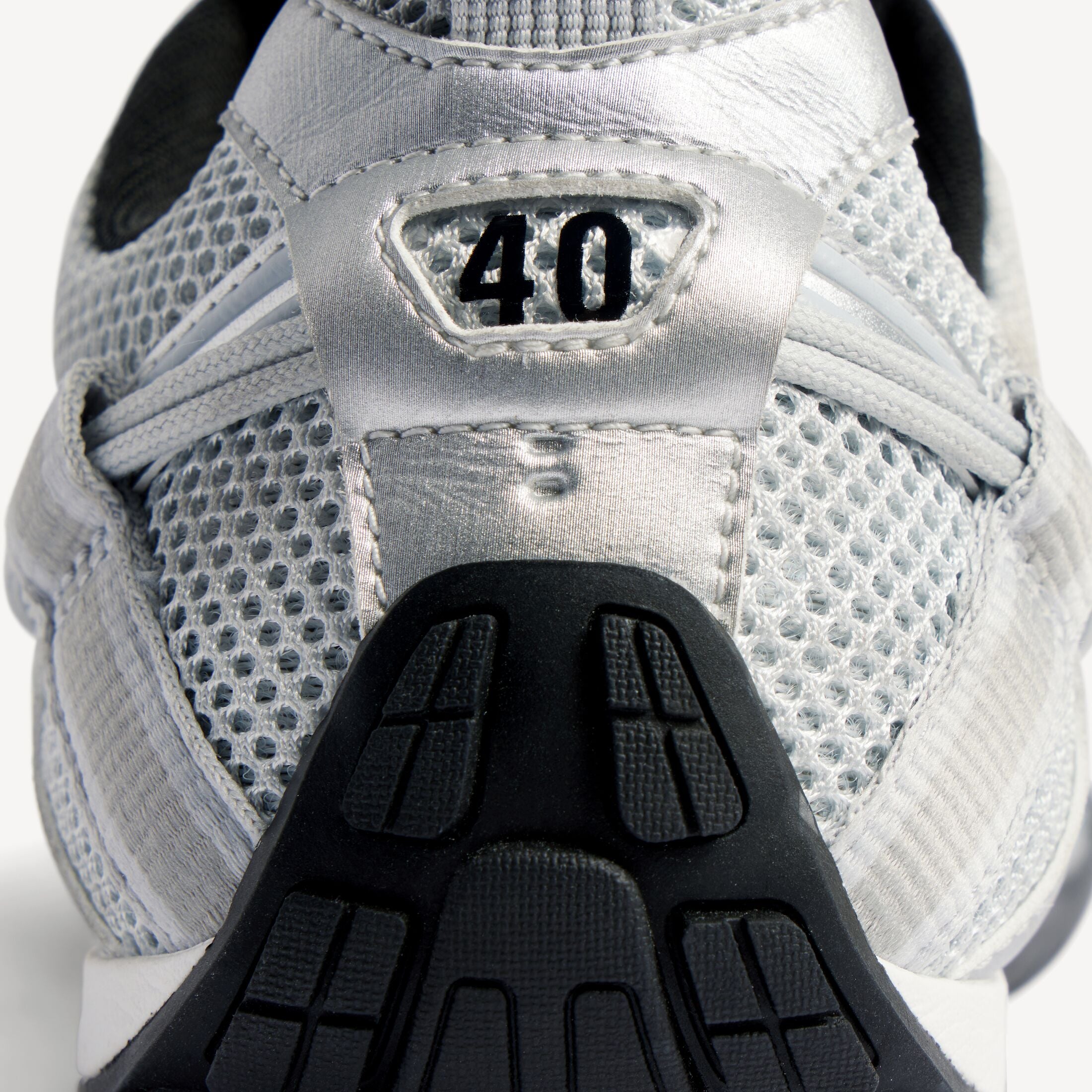 Men's Radar Gradient Lines Trainers in White/grey/silver/black/blue