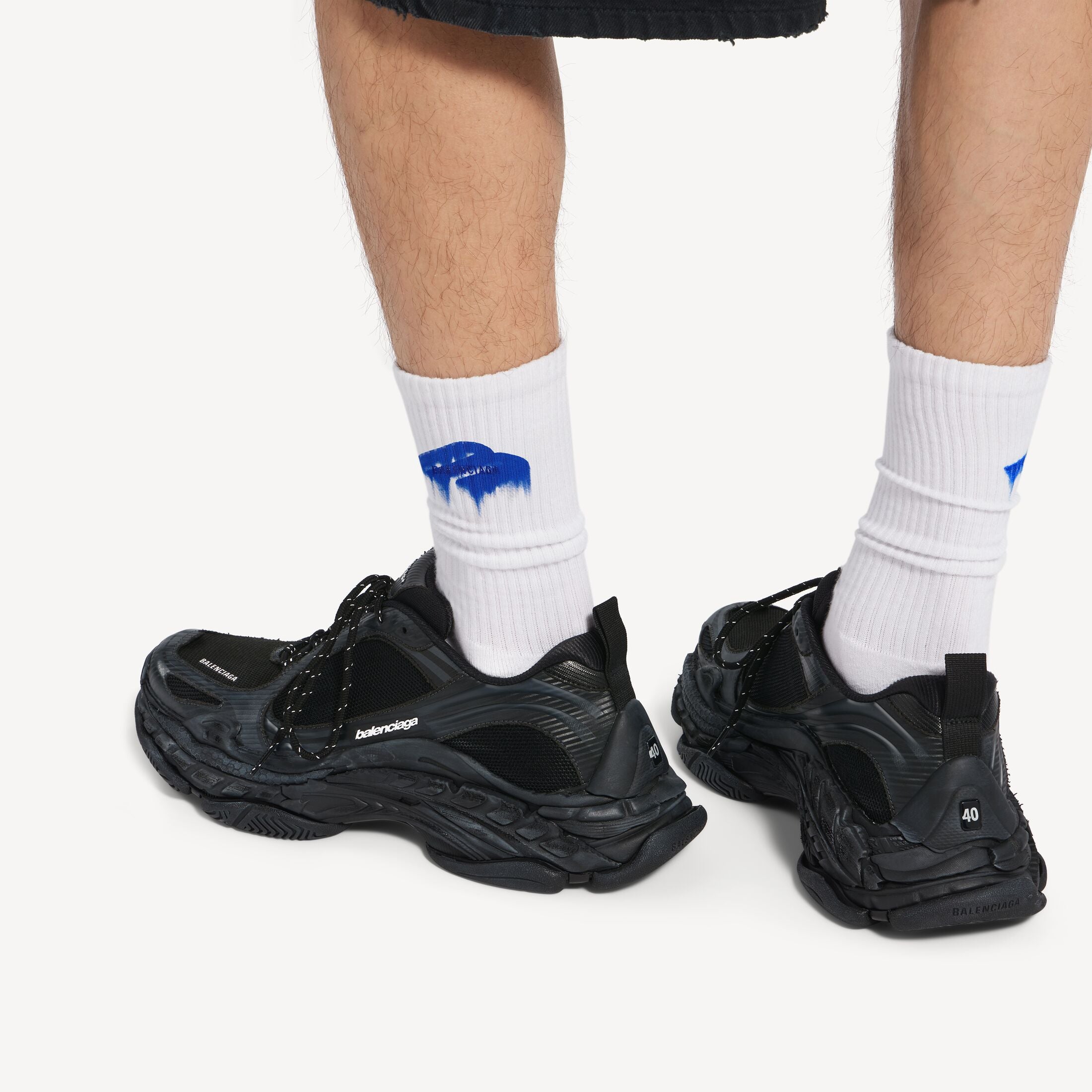 Men's Triple S.2 Trainers in Black/dark Grey