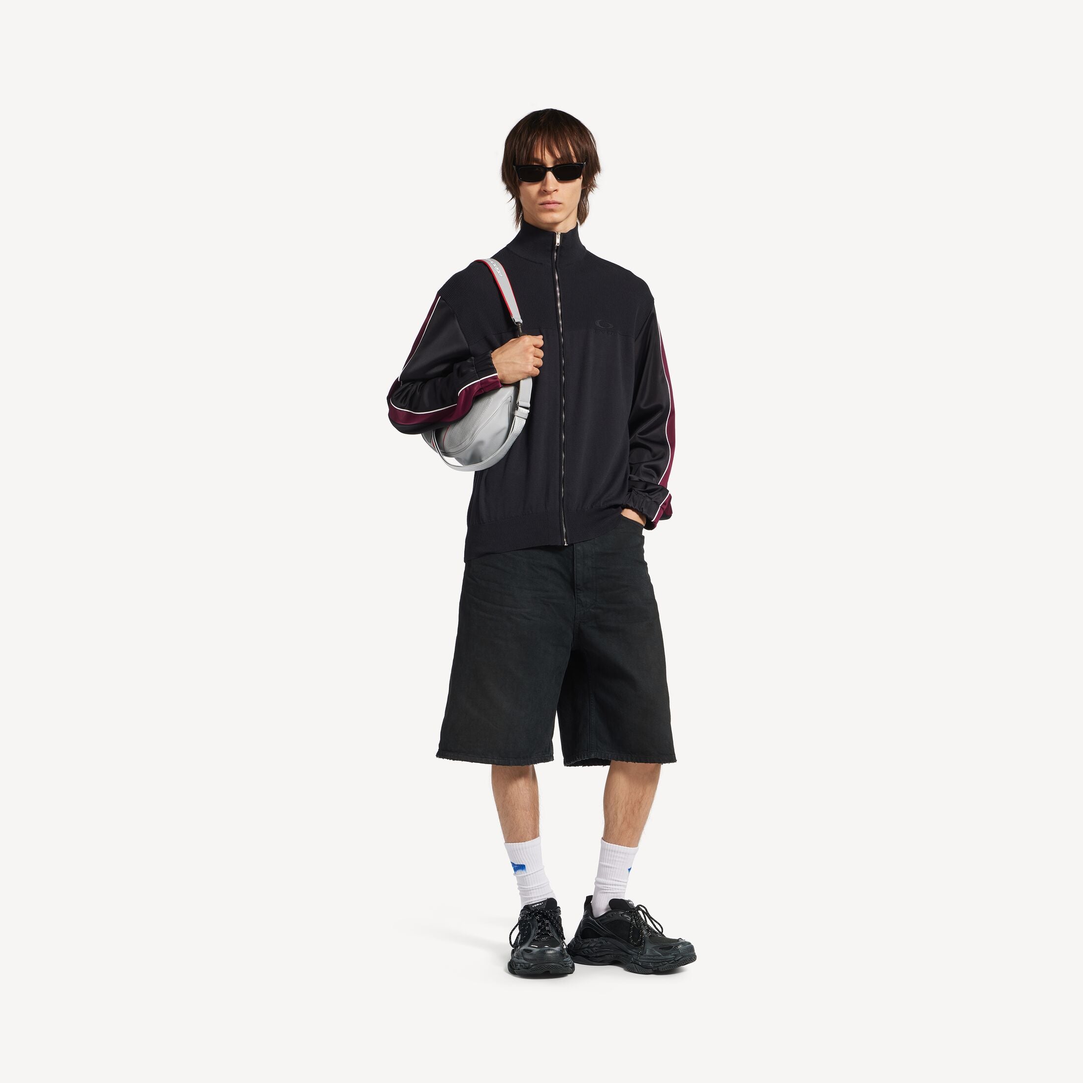 Men's Triple S.2 Trainers in Black/dark Grey