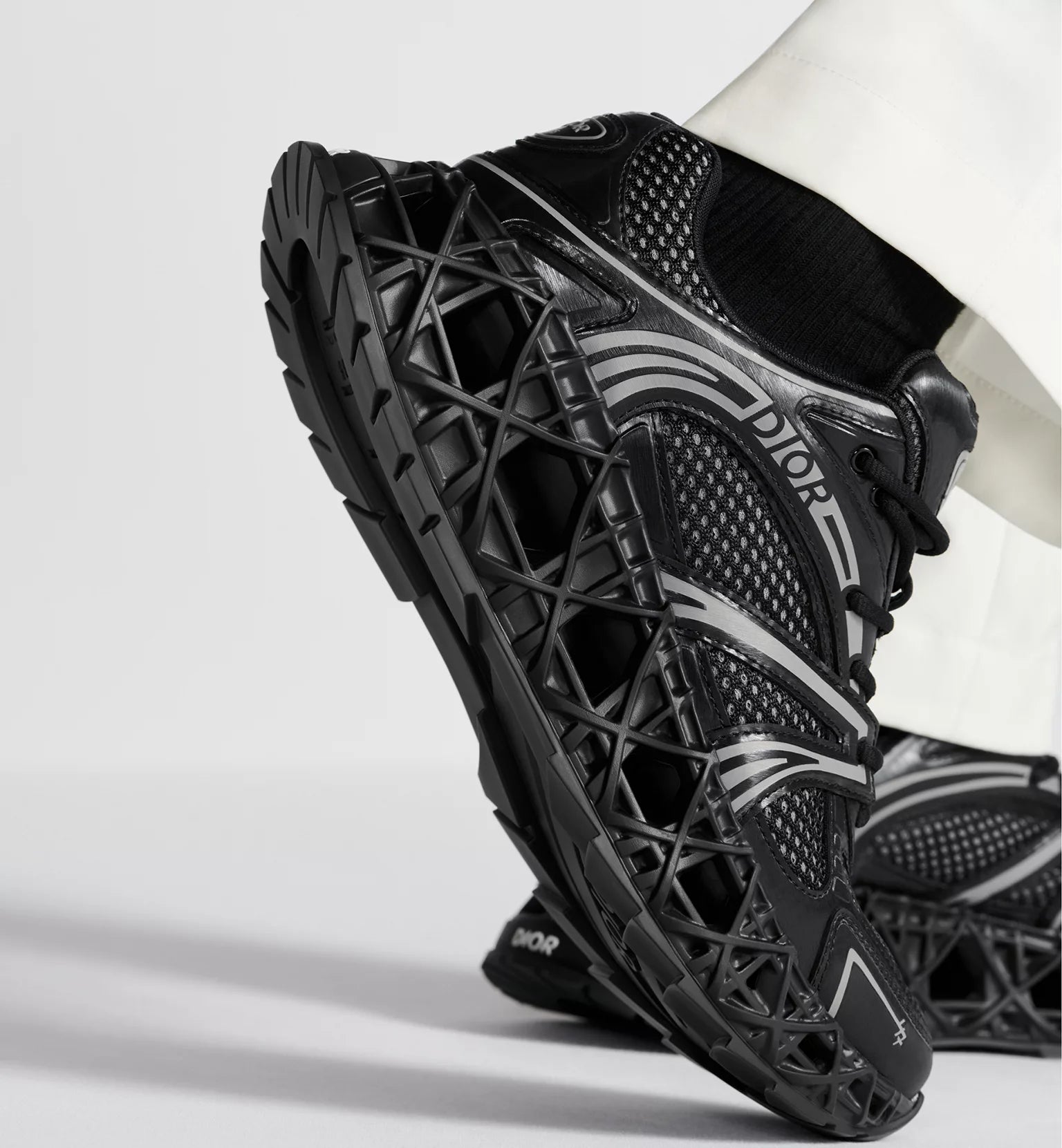 B35 NXXT Sneaker