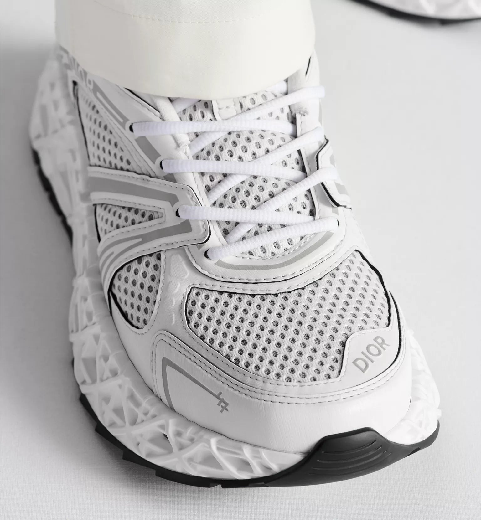 B35 NXXT Sneaker