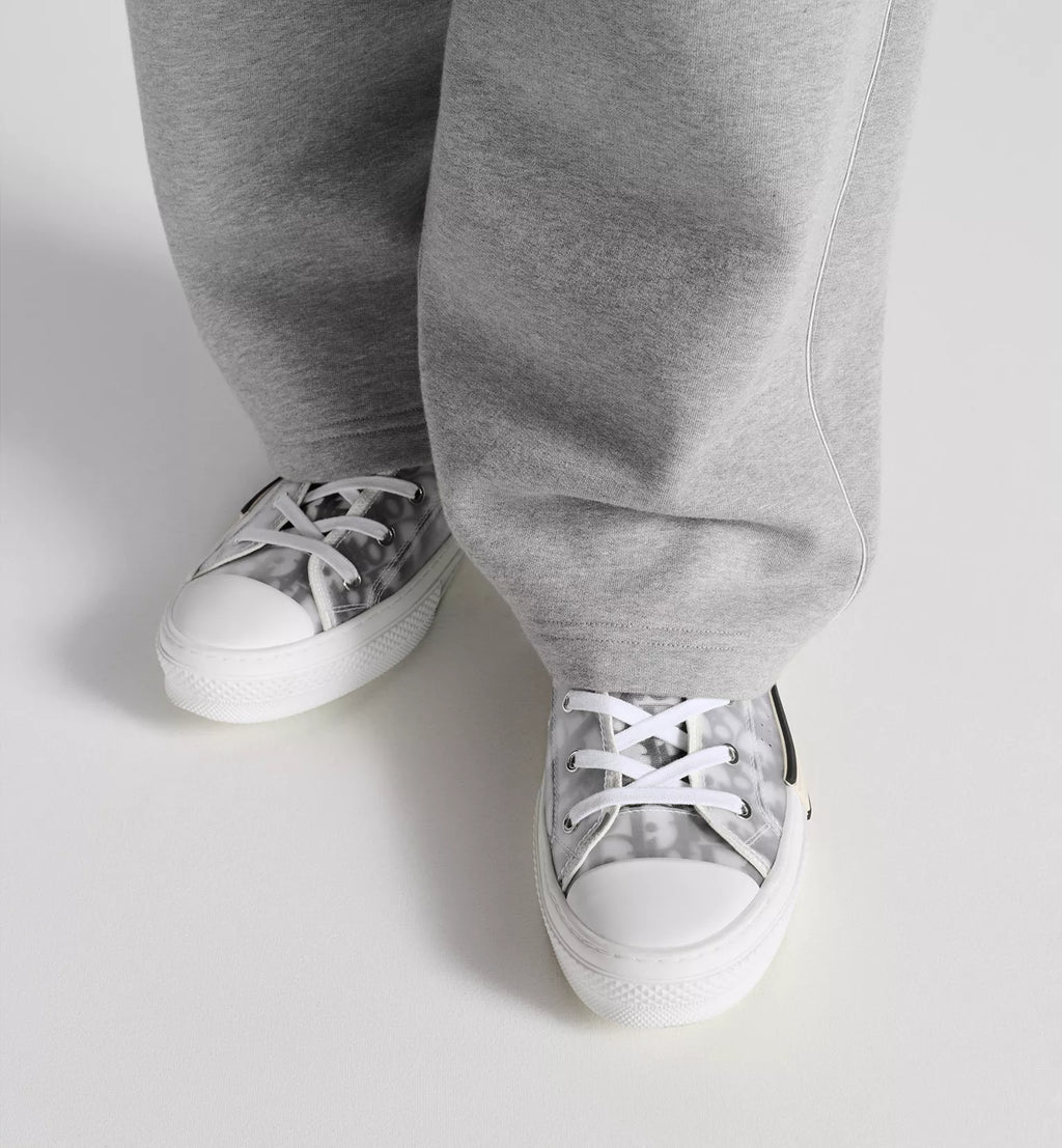 B23 League High-Top Sneaker