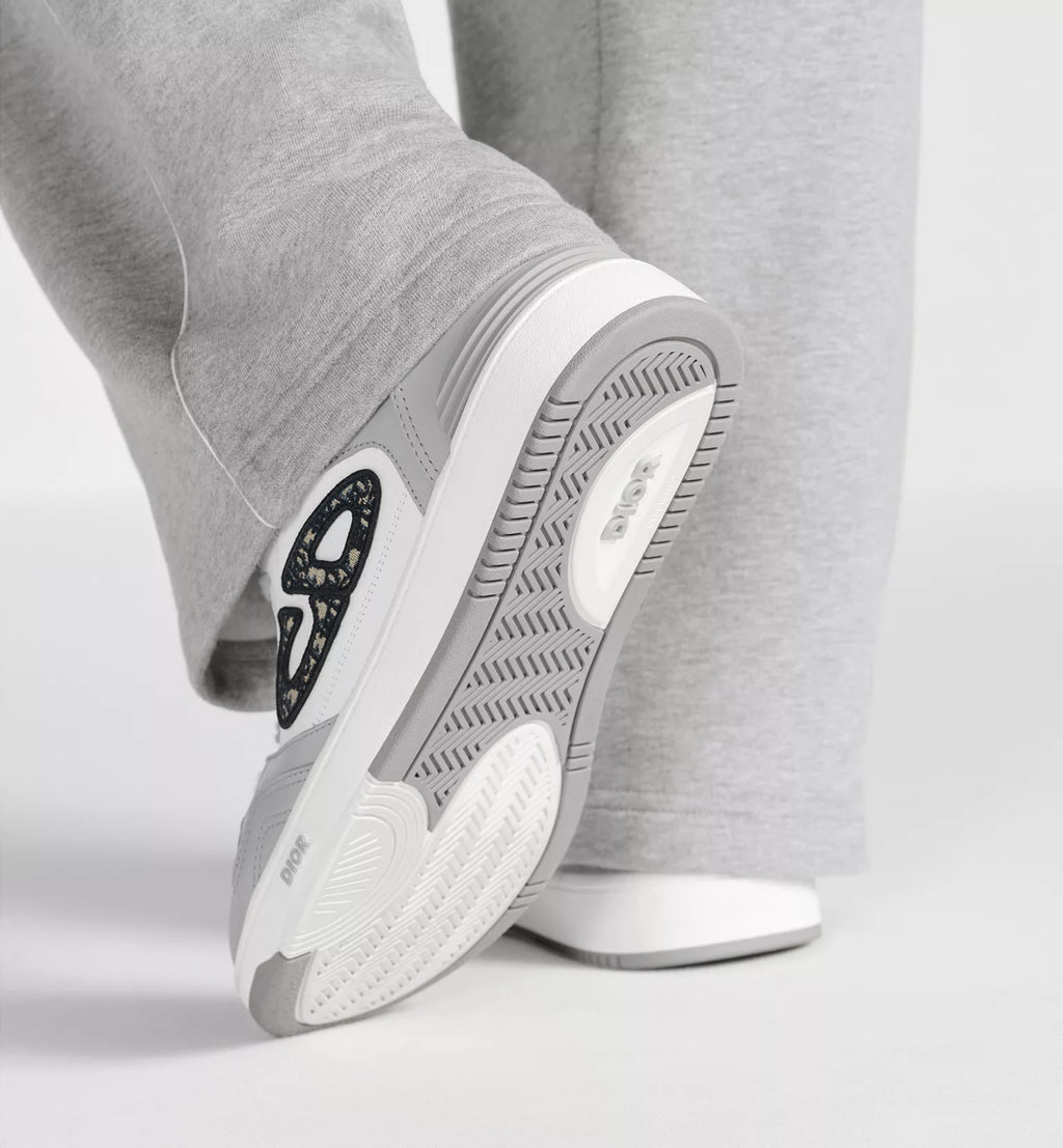 B57 Dribble Low-Top Sneaker