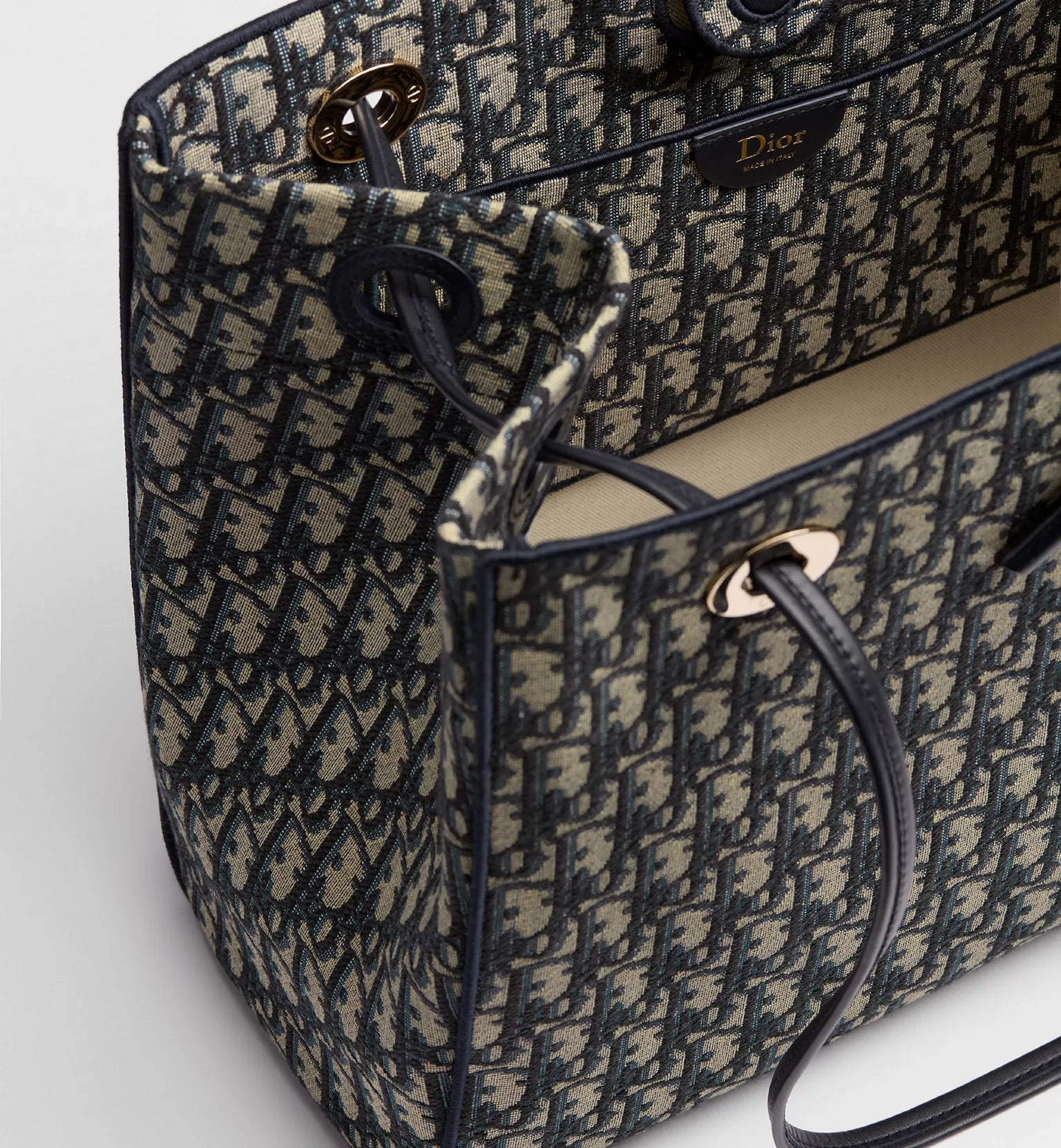 Medium Dior Promenade Shopping Bag
