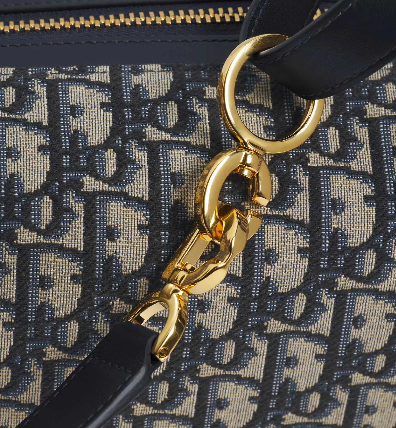 Medium D-Journey Bag