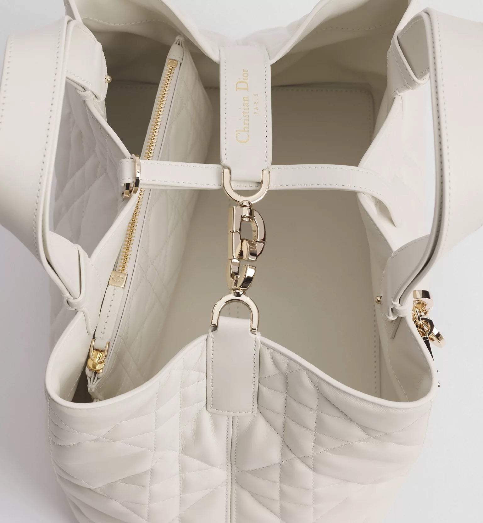 Medium Dior Toujours Bag