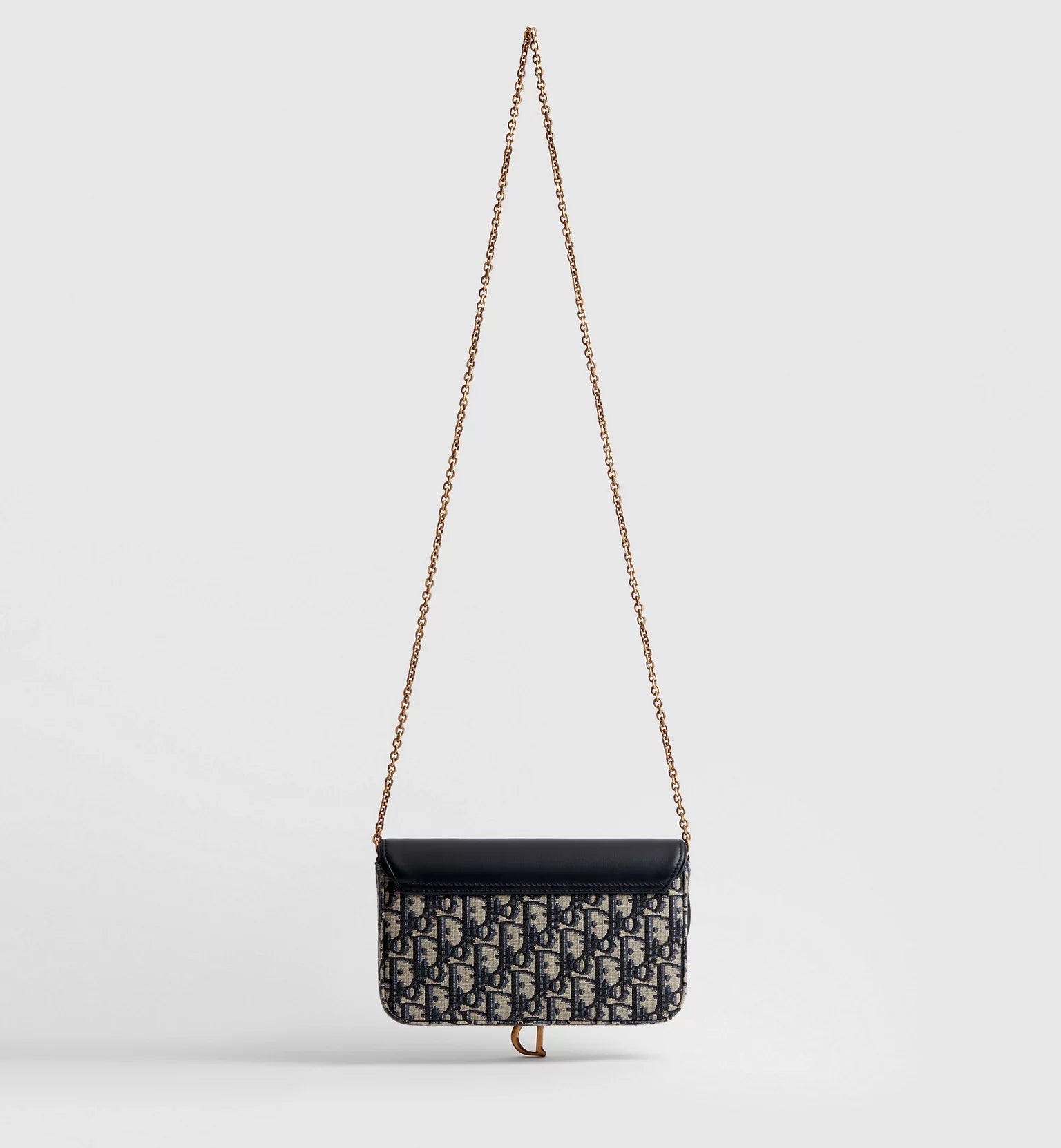 Medium Saddle Pouch with Chain