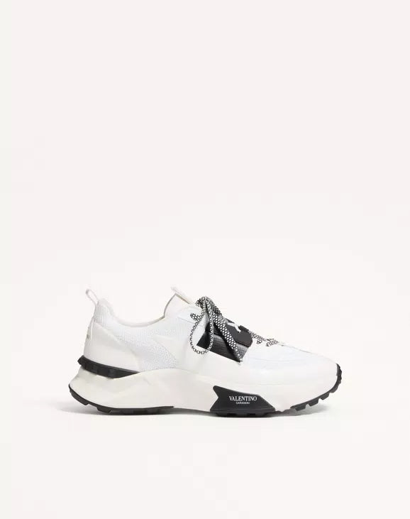 True Act Low Top Trainer In Mesh And Rubberised Fabric