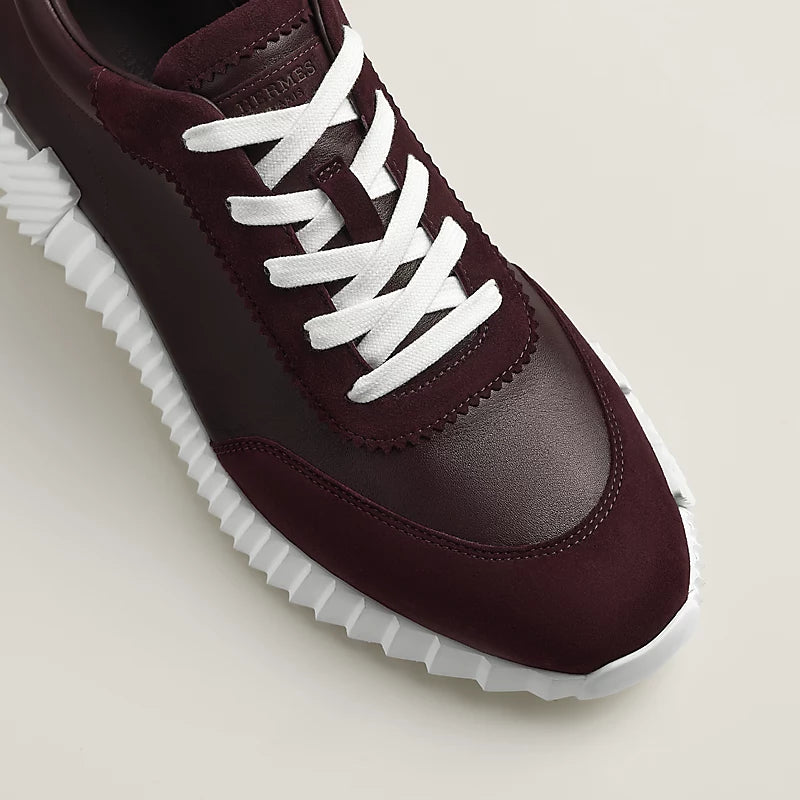 Bouncing sneaker