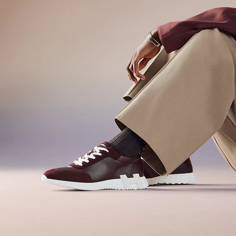 Bouncing sneaker
