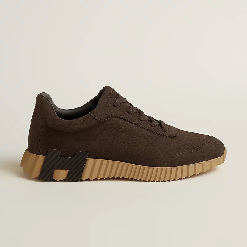 Bouncing sneaker