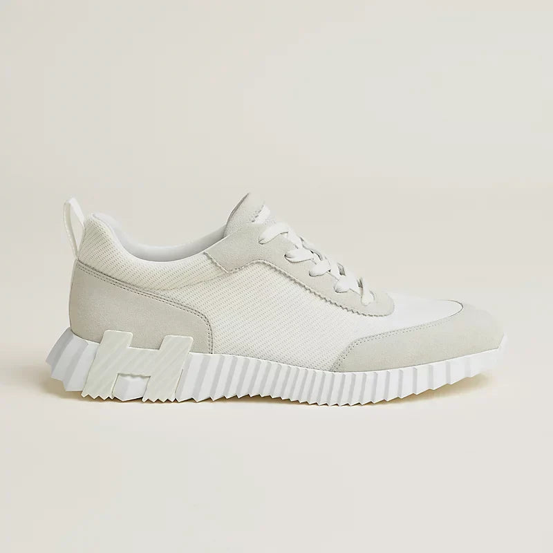 Bouncing sneaker