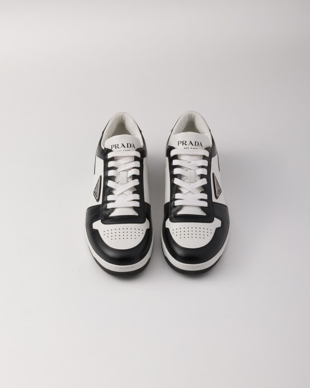 Downtown leather sneakers