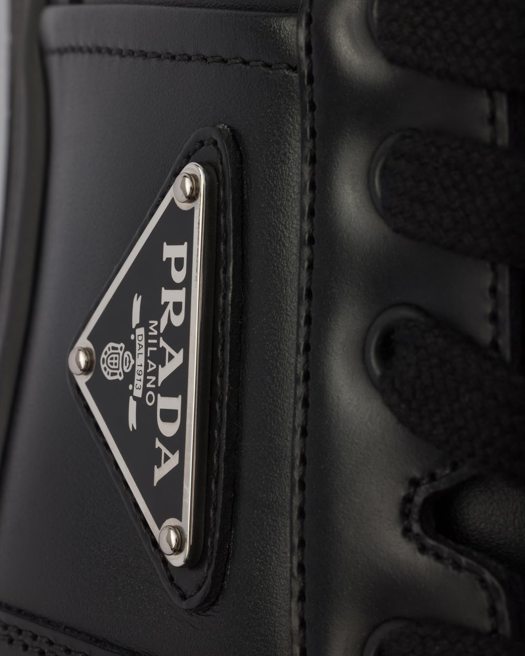 Downtown leather sneakers