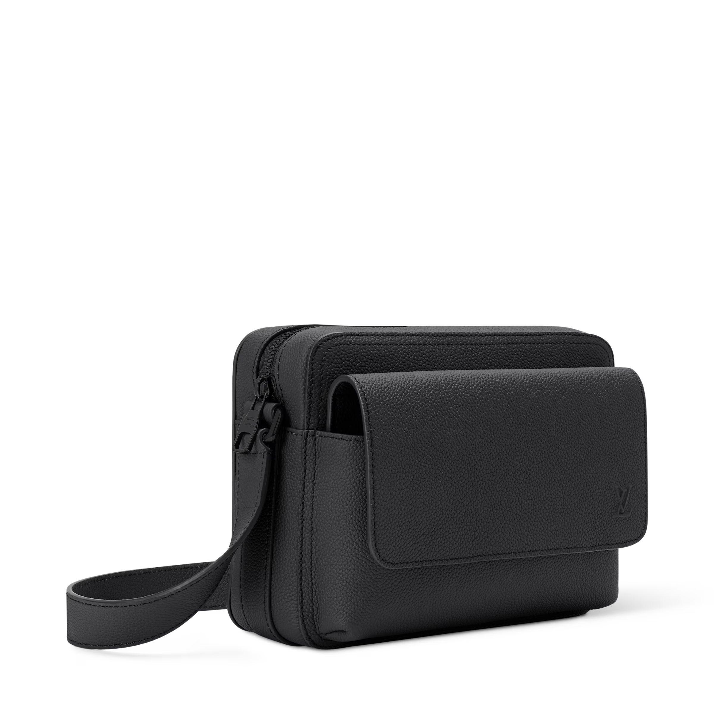 Boarding Messenger Bag