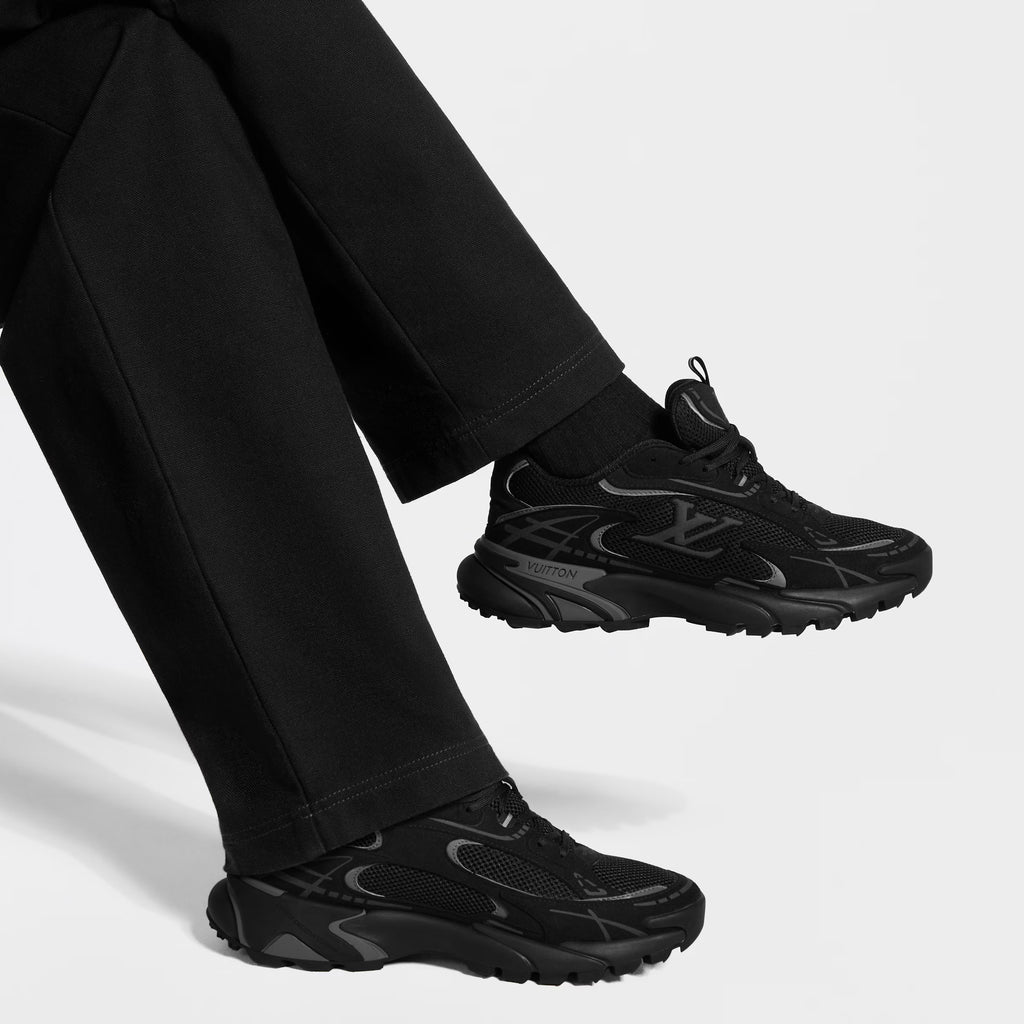 LV Tatic Runner Trainers