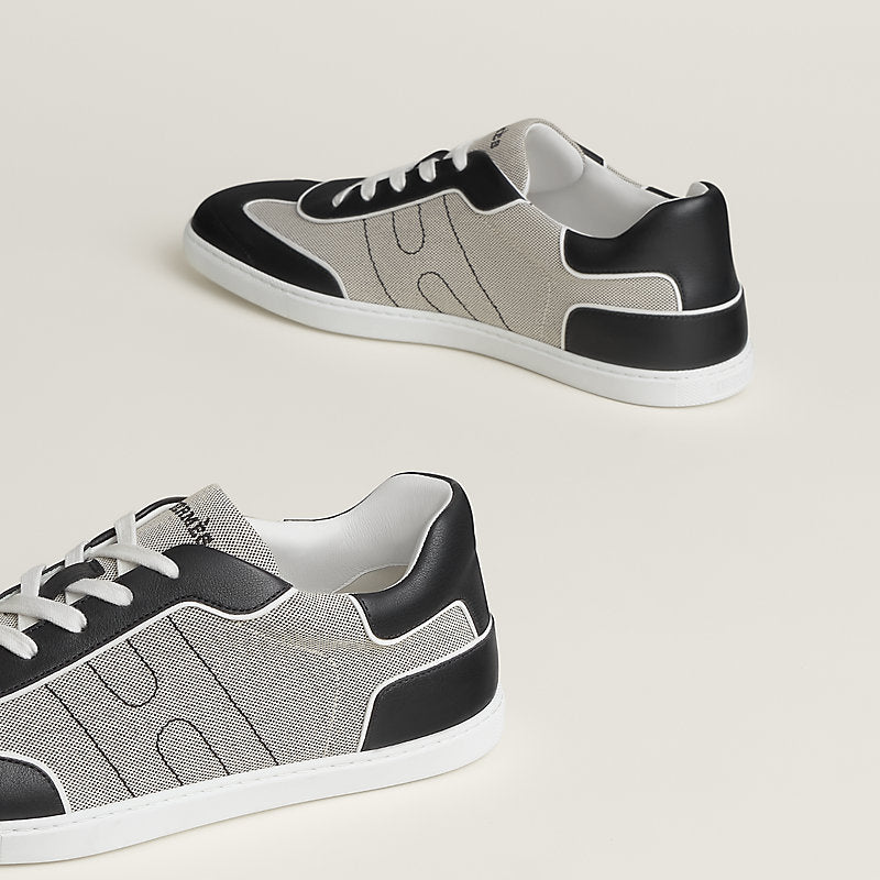 Match sneaker