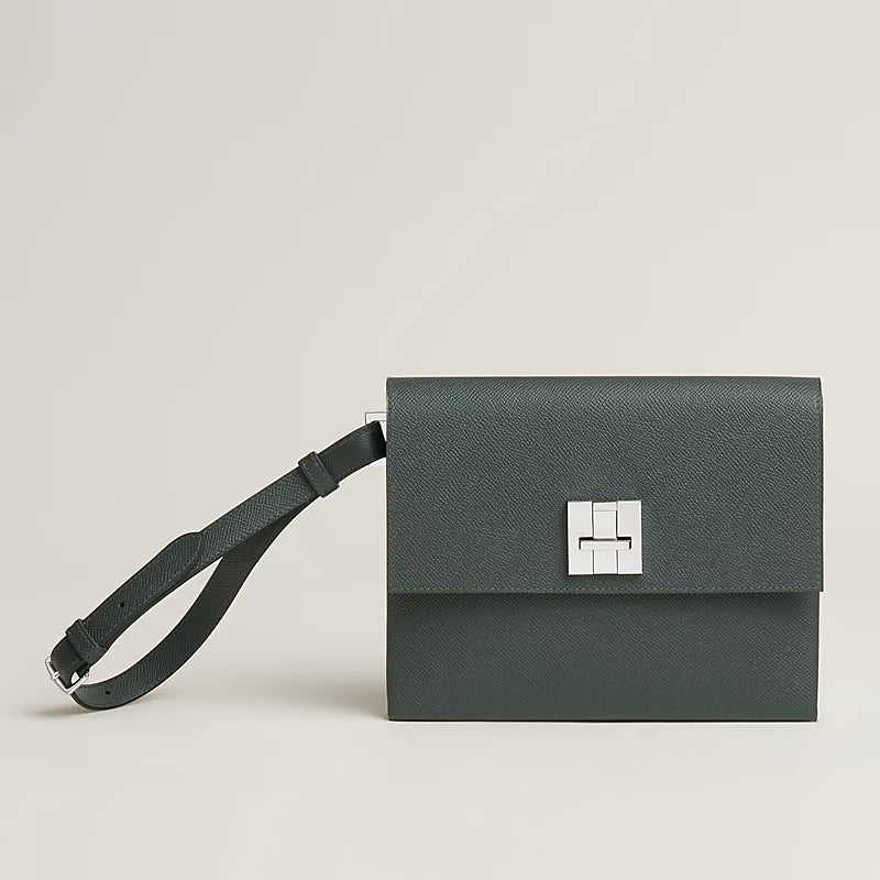 Tout en Carre pouch